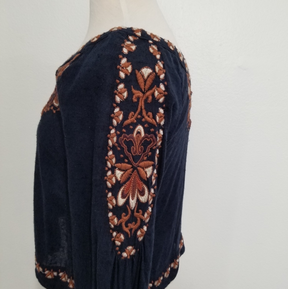 Freepeople Crop Bell Long Sleeve Top. - Picture 4 of 16